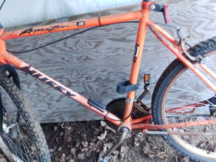 Huffy Parts Or Repair Bike