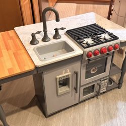Kids Kitchen 