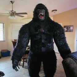 Gorilla Suit 8.5 Ft Tall 