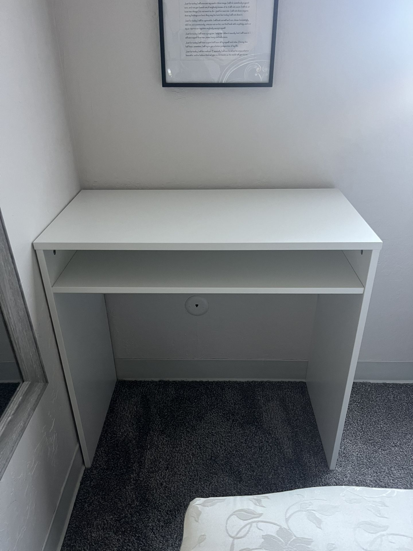 Desk-Target