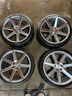 Niche Verona Wheels 255/35/20