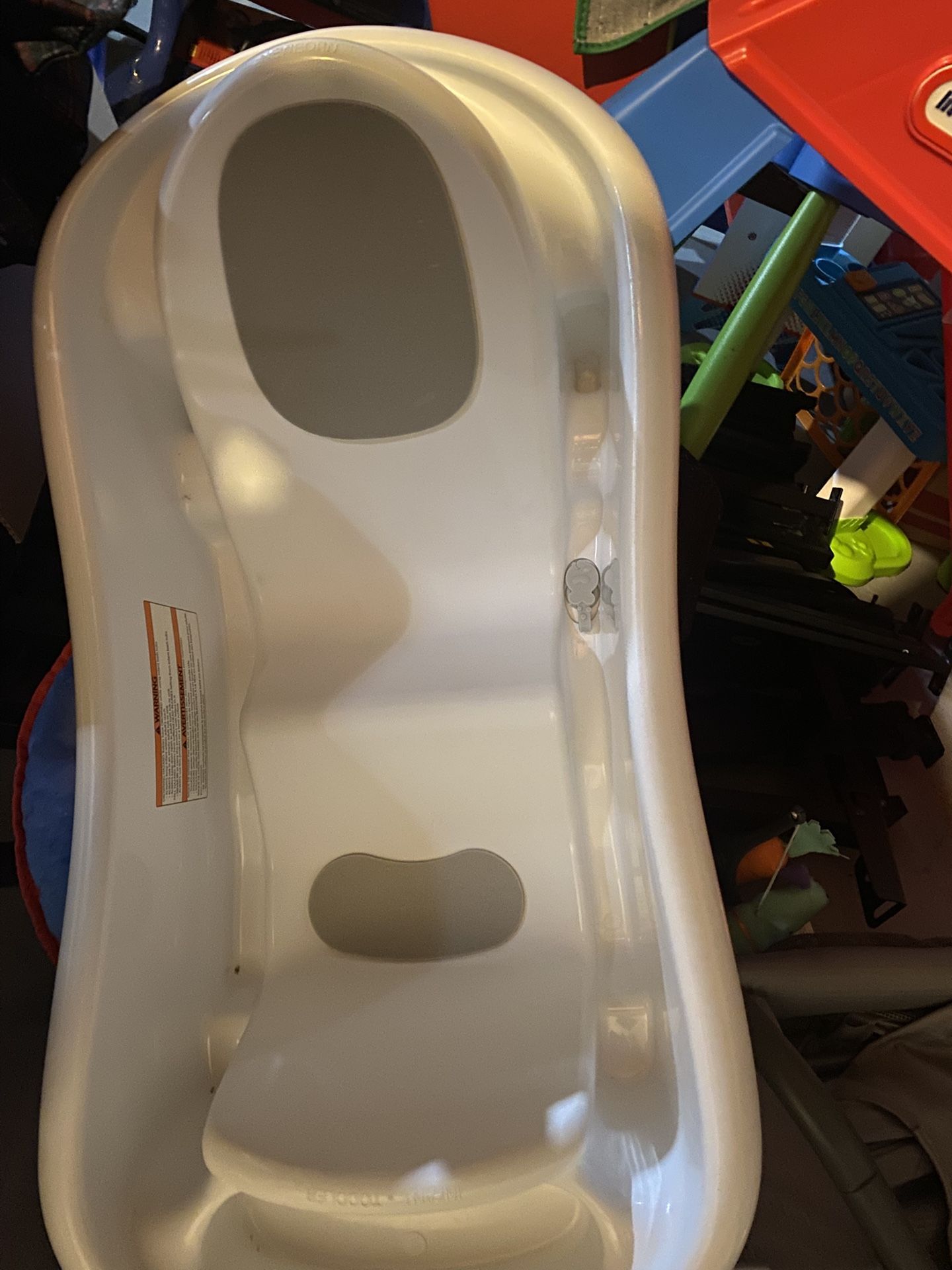 The First Years Sure Comfort Tub