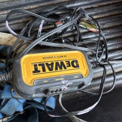 Dewalt Battery Charger 