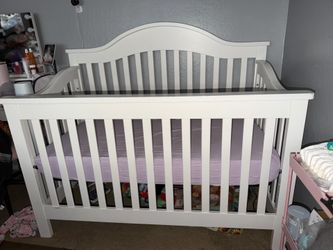 Baby crib