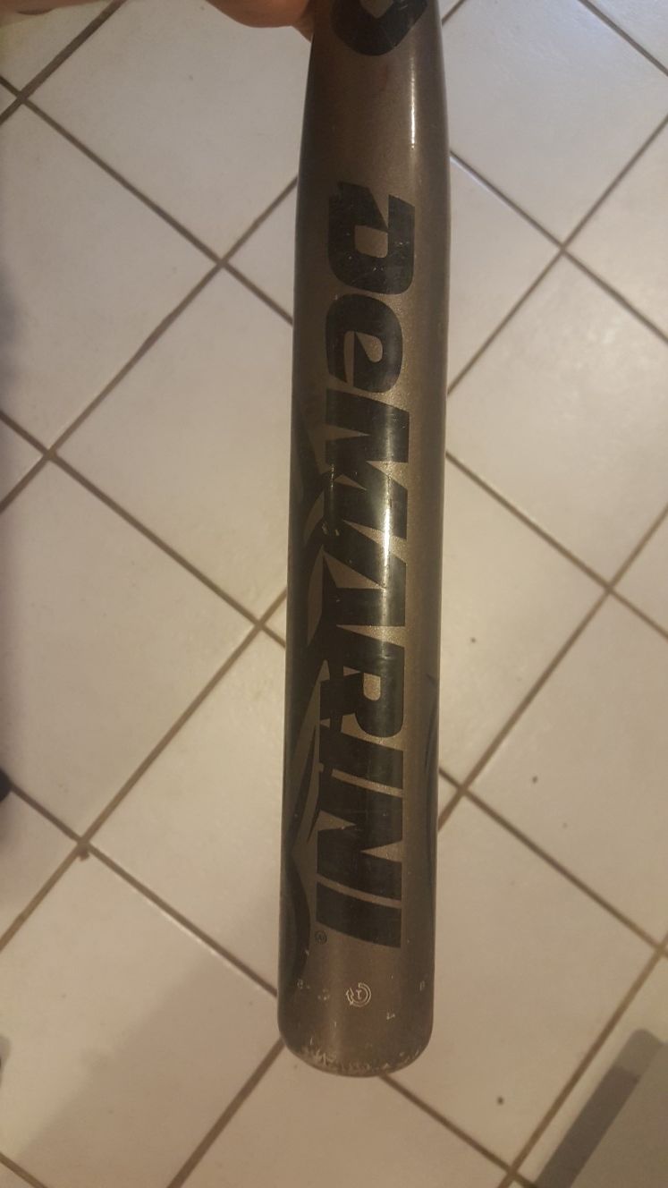 Demarini Bruiser slow pitch softball bat
