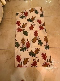 Round 90X90 Decorative Accent Tile – Fall Leaves table cloth new