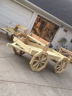 Buckboard wagon