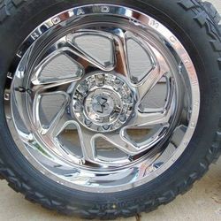 New 22X10 Chrome Motiv Rims LT 35 12.50 22 MT Tires *8X170*FORD*-19MM*