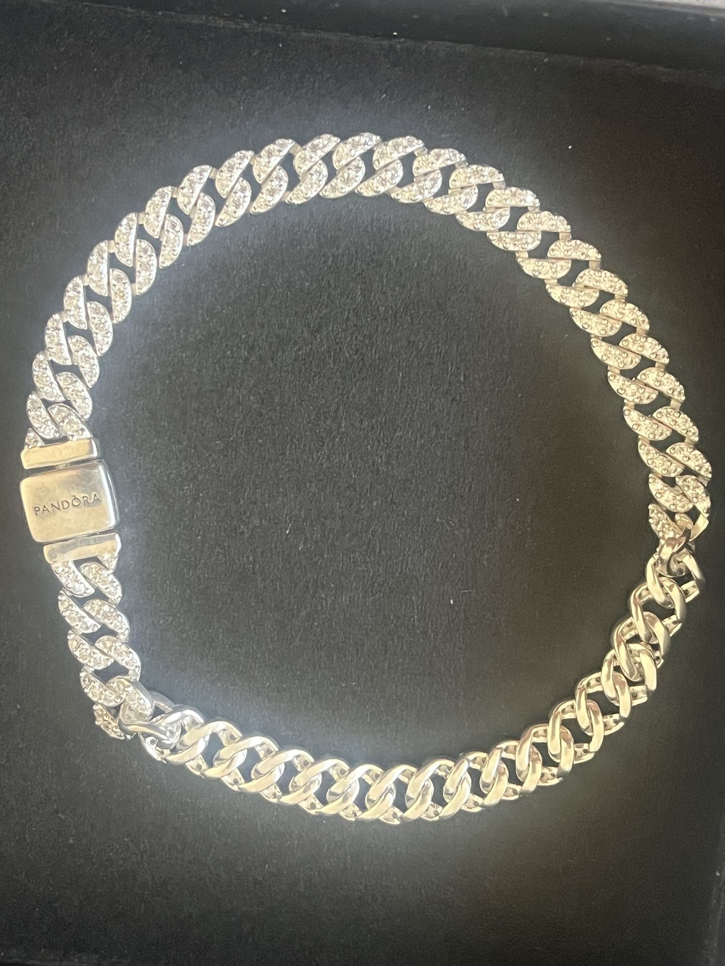 CUBAN CHAIN BRACELET