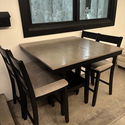 Pub height table set