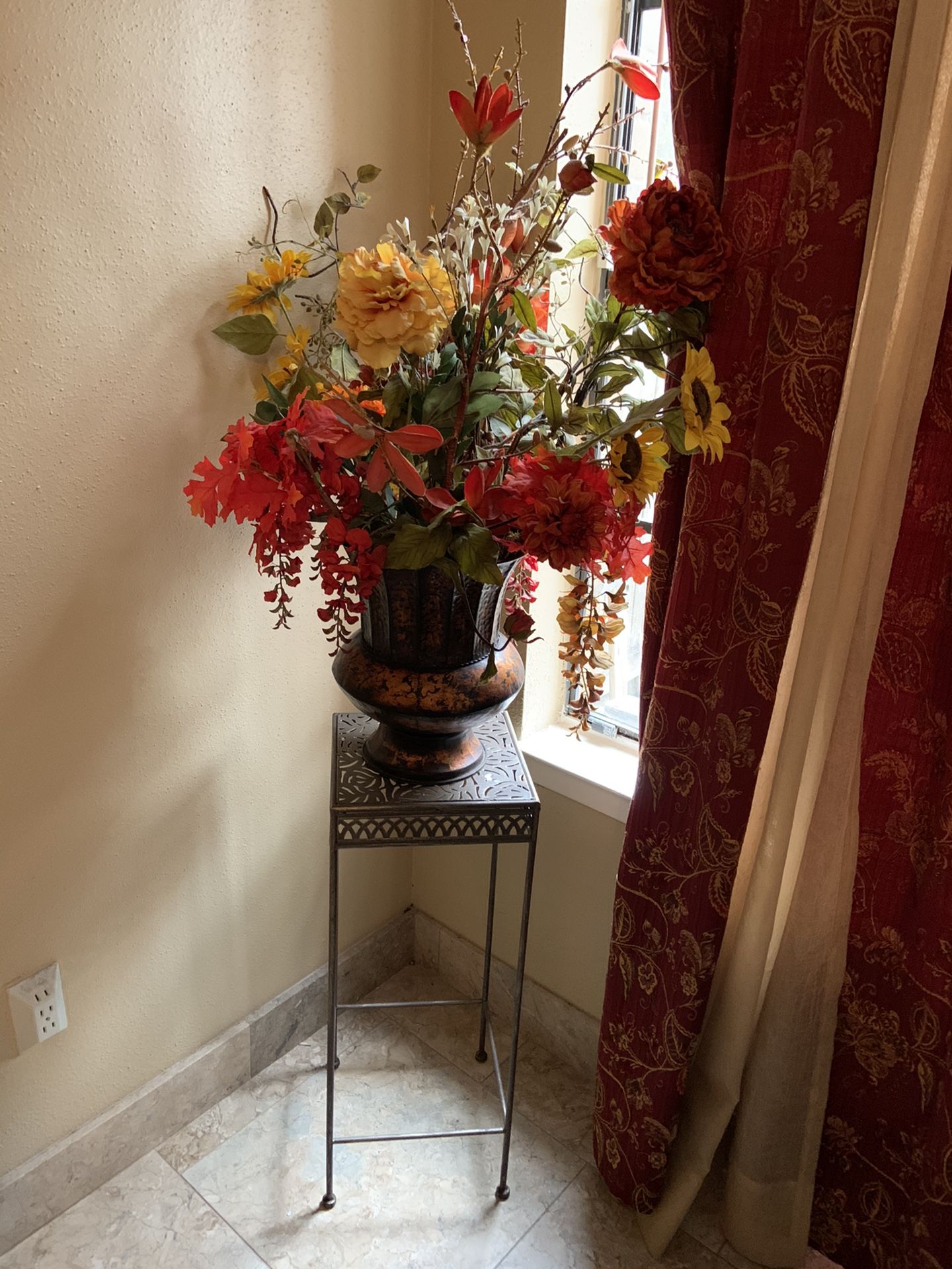 Flower vase and table