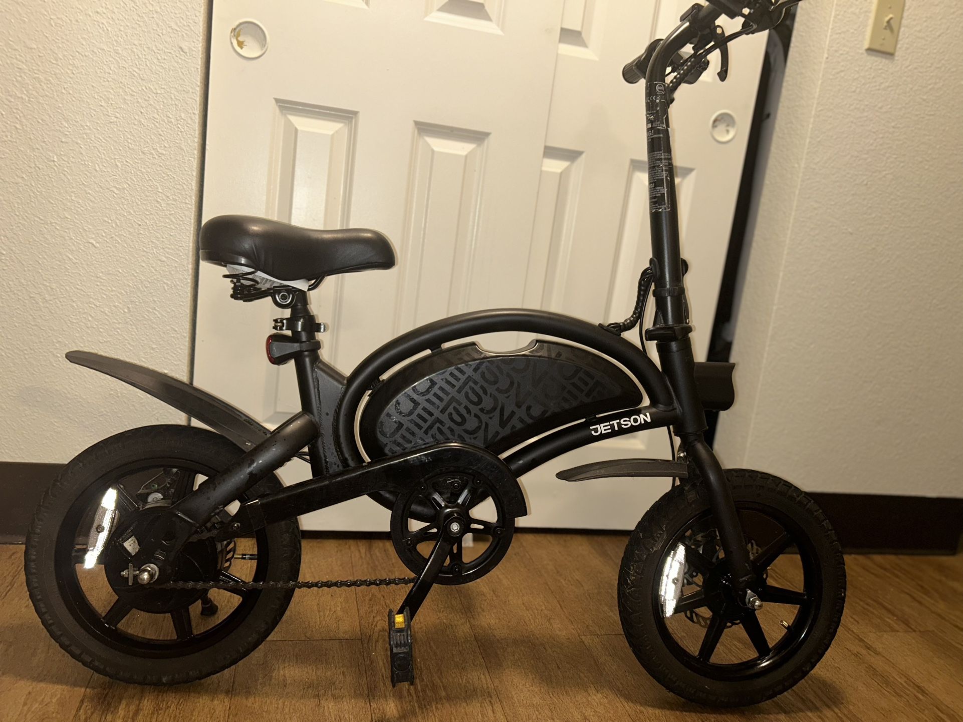 Jetson Bolt Pro Folding E-Bike