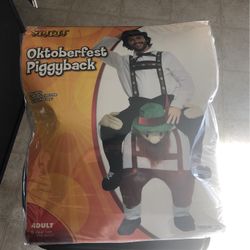 Oktoberfest Piggyback