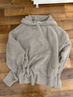 Ugg Women’s wool Sweater