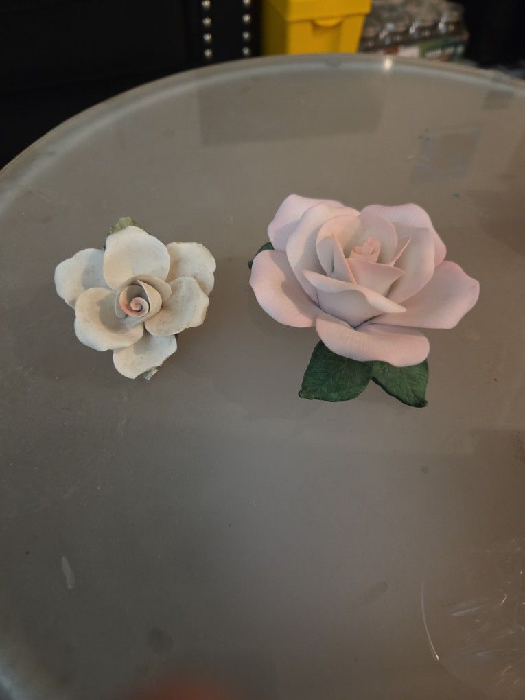 Porcelain Flowers Lot Of 2