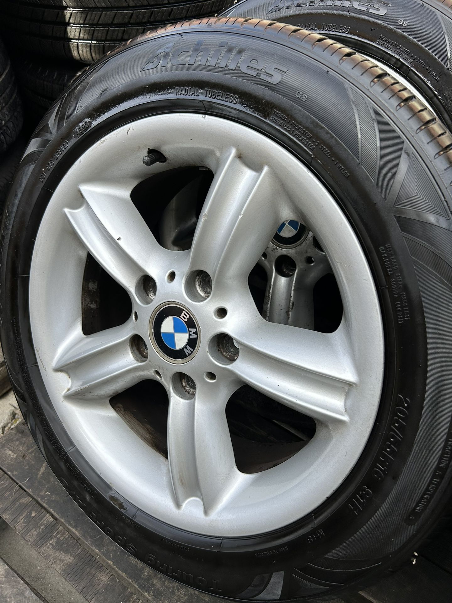 4- ACHILLES RADIAL TOURING