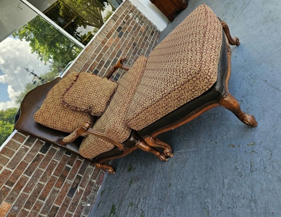 Ethan Allen Harris Chair W Ottoman