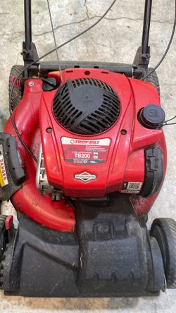 Troy-Bilt TB200 21” Self-Propelled Gas Lawn Mower - Runs & Cuts Well