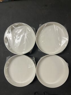 Plastic Fancy Trays 4 Count
