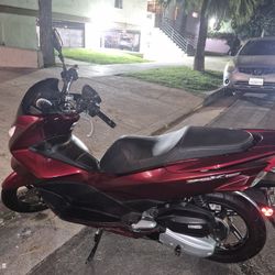 Honda Pcx 