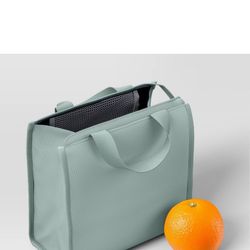 Insulated Lunch Tote W Zipper 