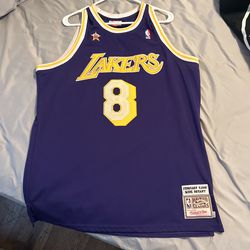 Kobe Bryant Jersey