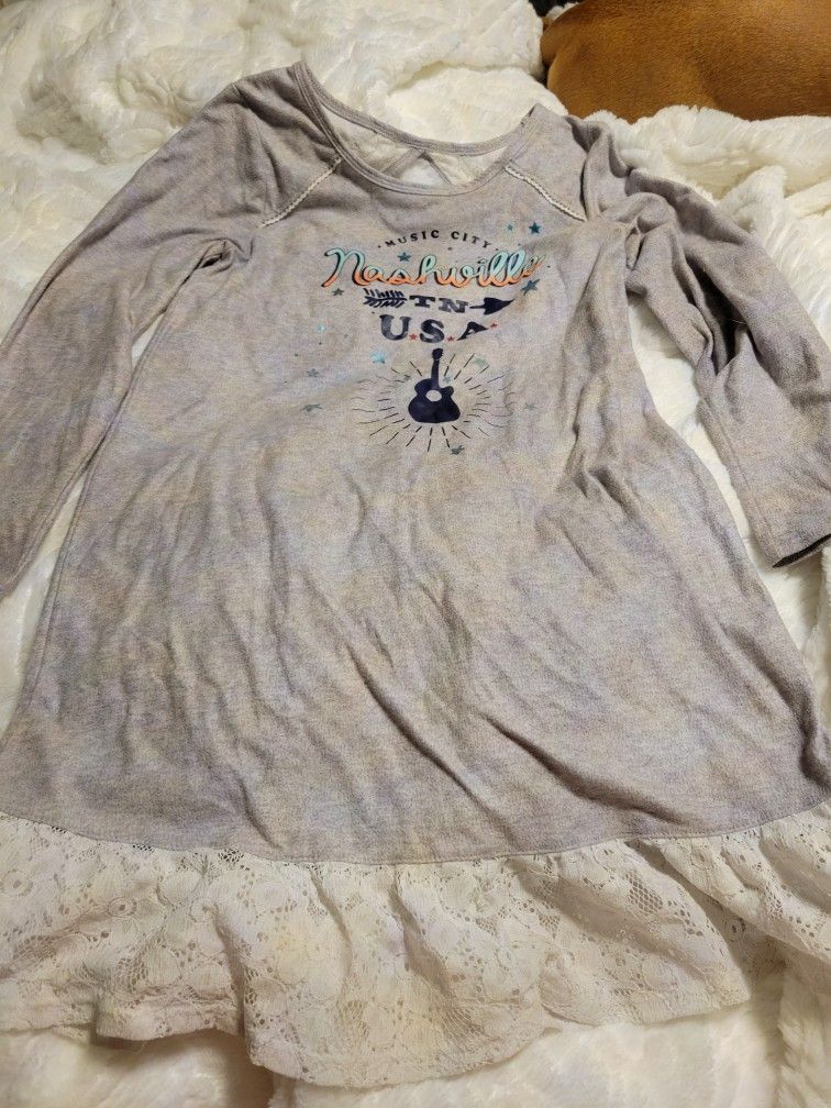 American Girl Silver Gray Nashville Nightgown.