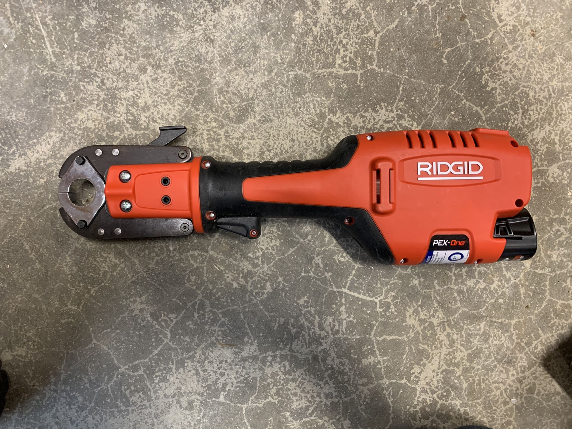 Brand New Ridgid PEX ONE Crimp Tool for Copper Crimp Rings on Pex