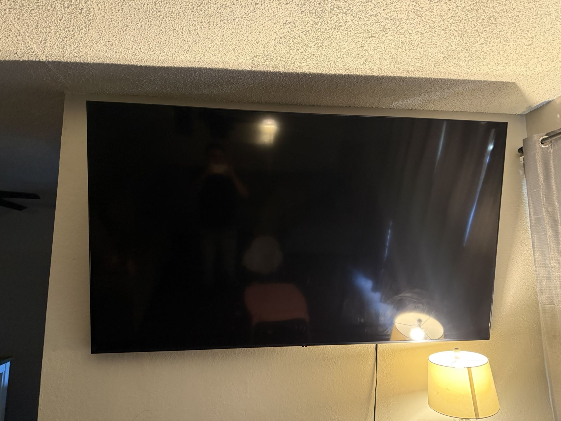 LG TV 89 Inch