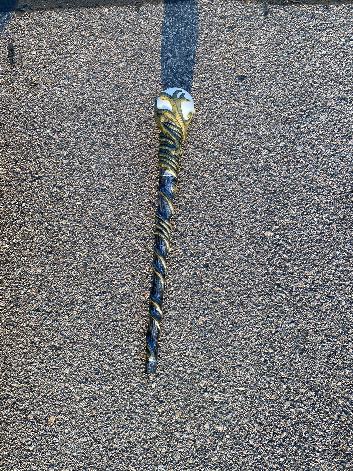 Maleficent staff toy