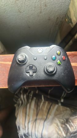 XBOX ONE CONTROLLER