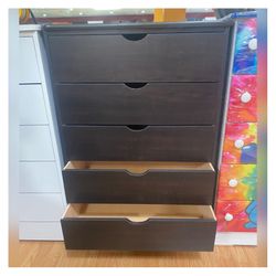 5 Drawer Dresser 