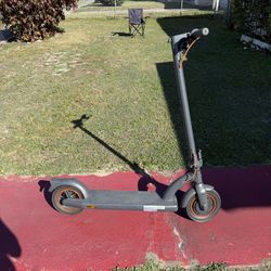 Scooter Navee  Electric N40 Like New 