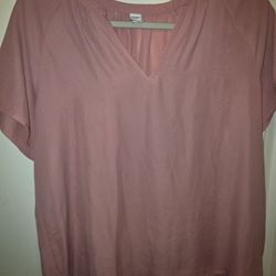 Womens Top Size Medium