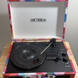 Victrola multicolor Suitcase Record Player 