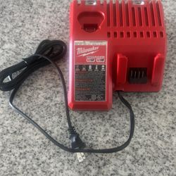 Milwaukee Drill Charger - Like New