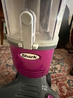 Lightweight Shark cordless upright vacuum