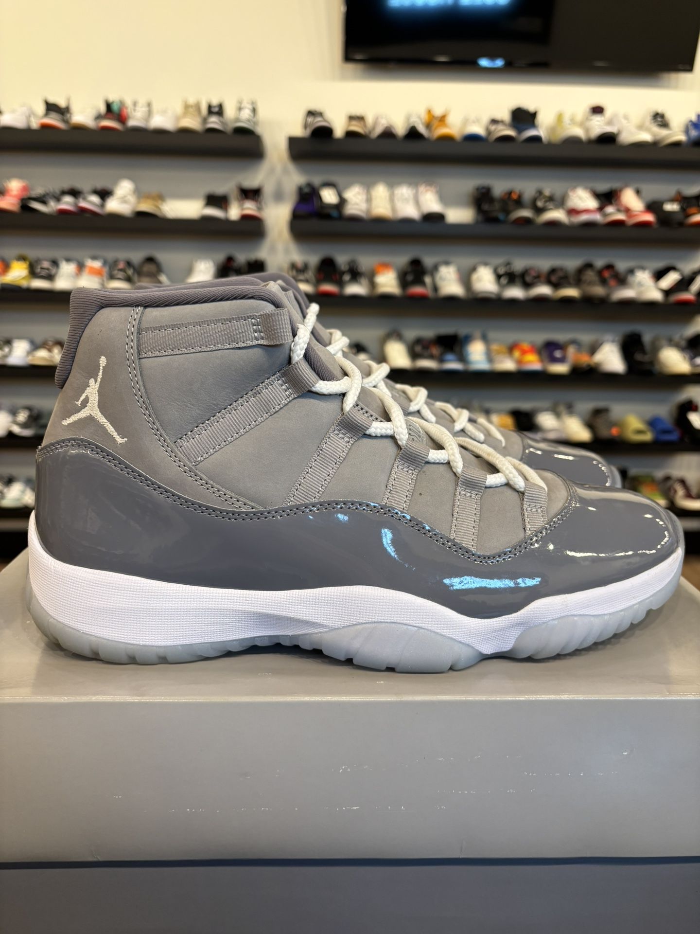 Jordan 11 Cool Grey Size 12 Pre-Owned