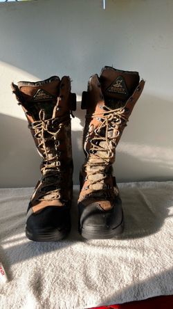 Mens Rocky snake boots size 11 W