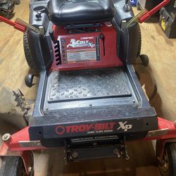 Lawnmower Troy Built