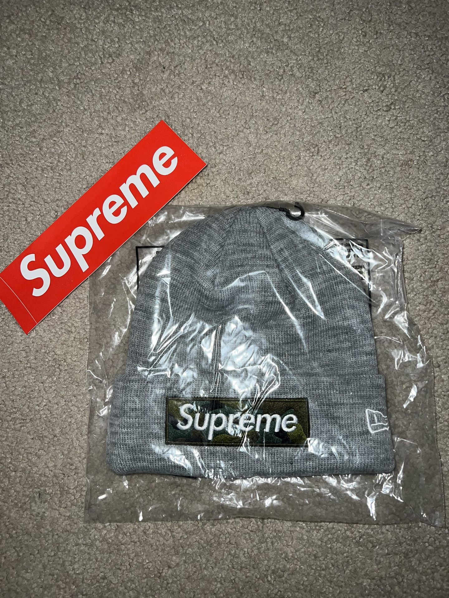 帽子 Supreme Box Logo Beanie Heather Camo Supreme New Era Box Logo Beanie (FW21) - $38