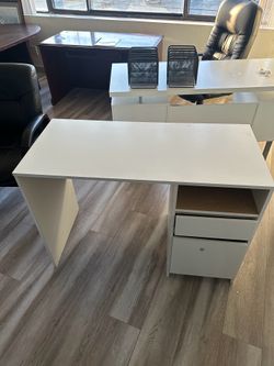 White Desk