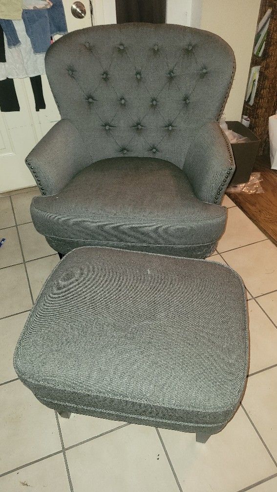 Chair & Ottoman