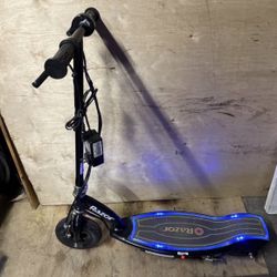 Razor E100 Electric Kids Scooter 