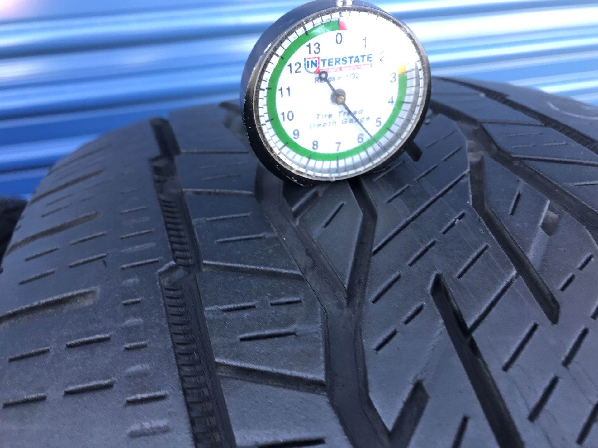 ***Full set of 20 inch tires *******2755520 inch tires ****high