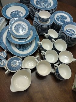 15 Place Settings Currier and Ives Dishes