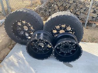 2011 Chevy Silverado 2500hd 20”x12” 1/2 wide 2 wheels with tires & 2 w/o