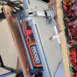 RIDGID
6.5-Amp 7 in. Blade Corded Table Top Wet Tile Saw