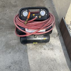 Interstate Twin Tank C2000 Compressor 