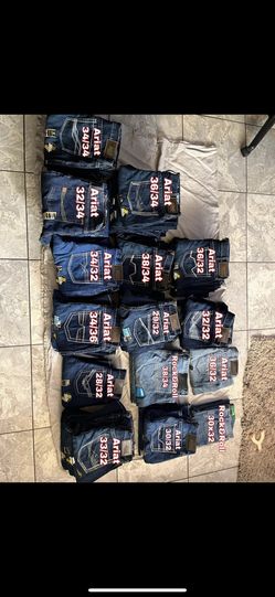 Tengo Varias Tallas De Pantalones  Ariat Originales $55